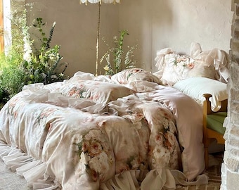 Blush Pink Rose Print a8 Bedding Set: Ruffled Lyocell Cotton, Vintage Style