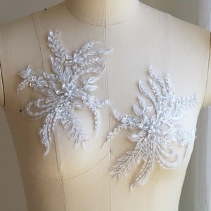 WHITE 3D Beaded Pair Lace Patch Appliqué, Hand Sewn for Wedding Dress, Bridal Veil, Garter, Evening Gown, Head Piece, Skirt, Sash A141-D