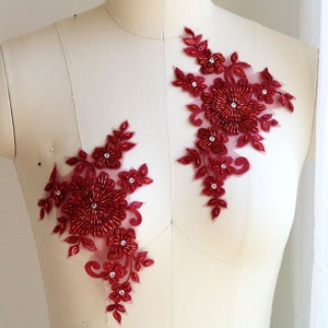 Paire d'appliqués 3D perlés bordeaux, dentelle unique faite main avec strass pour costume de danse, robe de soirée, robe de bal, bandeau A162-E