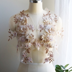 Aplique de motivo floral 3D CHAMPAGNE, tecido de renda bordado com pérolas para fantasia de dança, vestido de noite, balé, vestido de baile A130-A