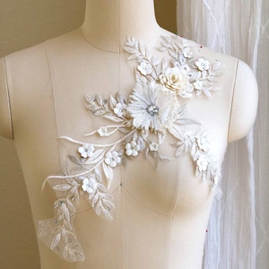 LIGHT CHAMPAGNE 3D Kirschblüte Spitzen Applikation mit Hand Genäht Bling Strass für Brautkleid, Tanzkostüm, Abschlussball Kleid A250-B