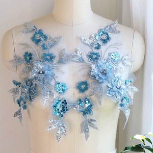 Aquablaue und silberne Motiv-Applikation mit funkelnden Pailletten und glitzernden Strasssteinen, Kostüm-Spitzen-Applikation für elegantes Kleid, Kleid, Ballett A163-A