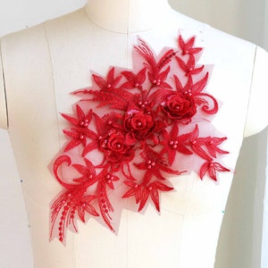 Applique en dentelle 3D ROUGE VIF, élégantes roses perlées et fleurs et sequins brillants pour costumes de danse et vêtements de cérémonie A160-F