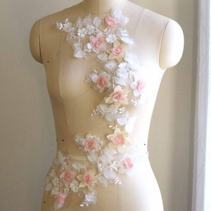 Aplique con motivo floral de coral blanco, flores de gasa de seda 3D románticas hechas a mano con cuentas de encaje para traje de baile, tocado, vestido formal A182