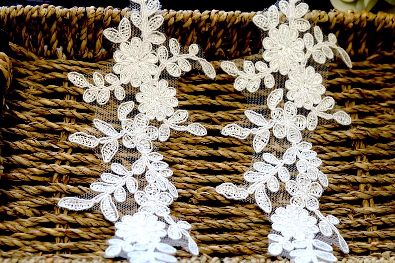 A063 White Small Lace Applique Mirror Pair Floral Corded Lace Etsy