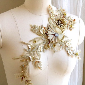 GOLD 3D Kirschblüte Spitzenapplikation mit Hand Genäht Bling Strass für Brautkleid, Lyrical Dancing Kostüm, Abschlussballkleid, Kleid A250-F