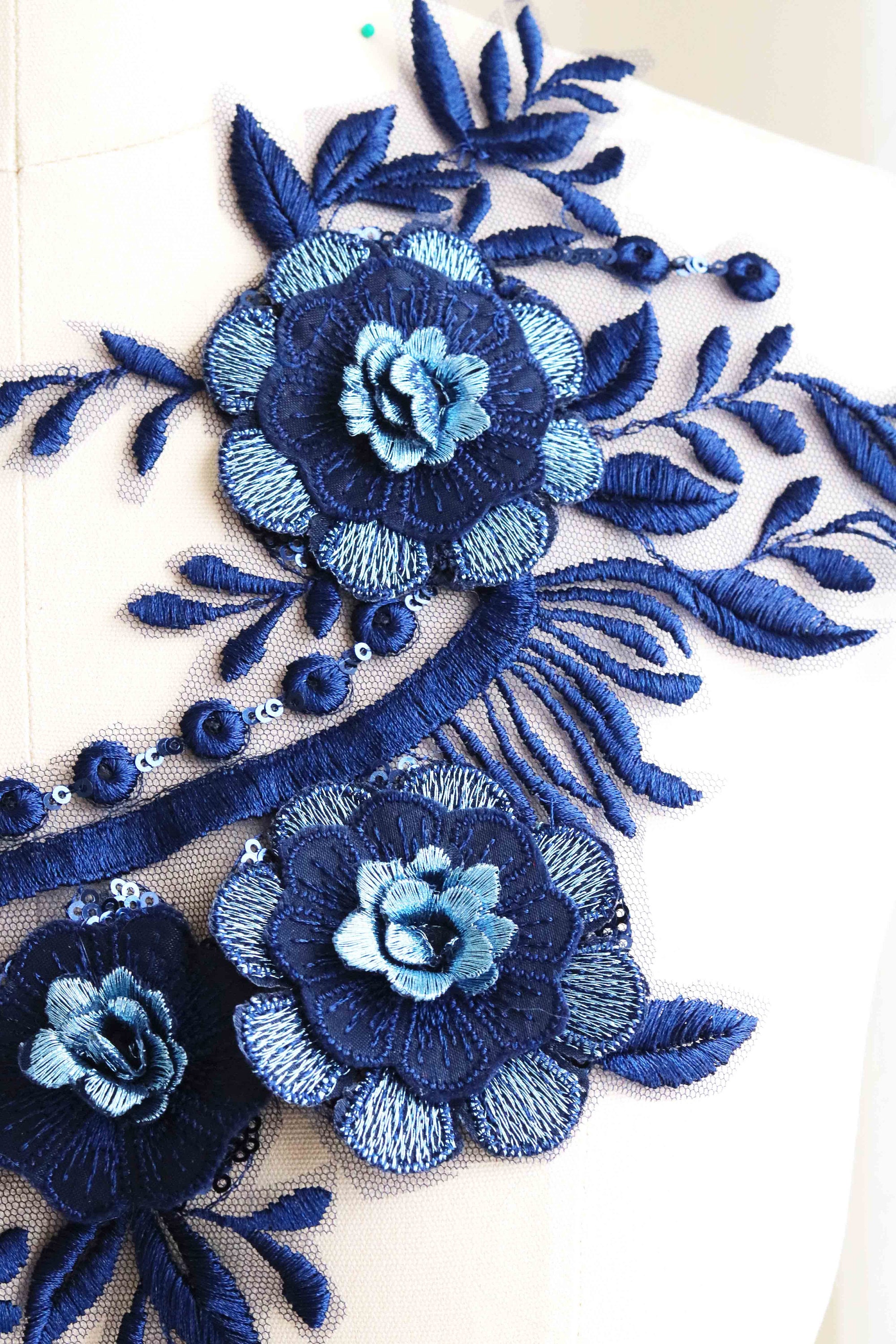Petalwork 3D Lace Blouse (Navy)