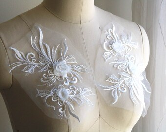 OFF WHITE 3D Lace Applique, Flower Lace Applique, Dancing Costume Lace Applique, Bridal Gown Lace Applique, Wedding Dress Lace A206-J