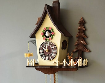 Cuckoo clock,modern cuckoo clock,wall clock,forest,christmas gifts,home decor,valentine days,hand made,cou cou clock,design