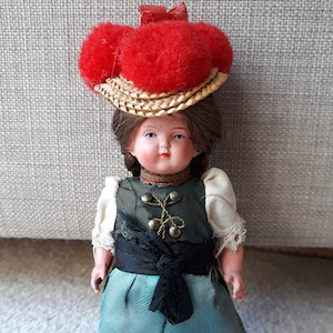 Old German souvenir doll in Black Forest costume, 1940s or 1950, Cellba mark, 6&#39; celluloid costume doll with Bollenhut hat, original clothes