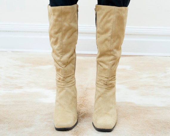 90s faux suede tan boots 9 | beige block heel squ… - image 2