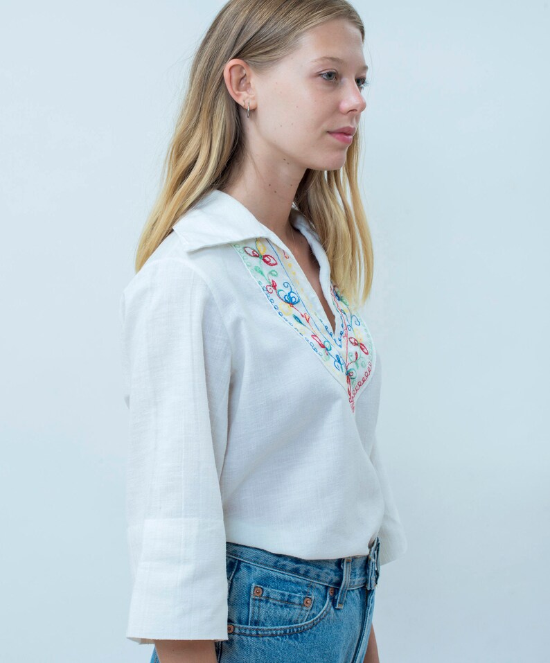 bohemian blouse boho woodstock birkin 60s white hippie blouse medium sailor collar shirt embroidered rainbow flower pattern blouse