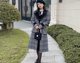 Mr. Water New York Classic Black and White Plaid Wool Coat. Retro Feeling Women's Wool Coat