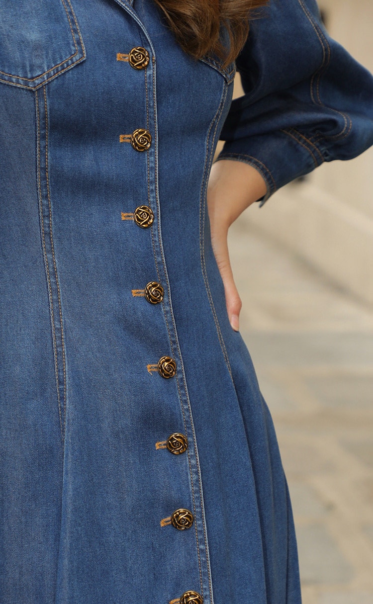 Tencel Denim Dress: Vintage-Inspired Fit & Flare with Rose Buttons