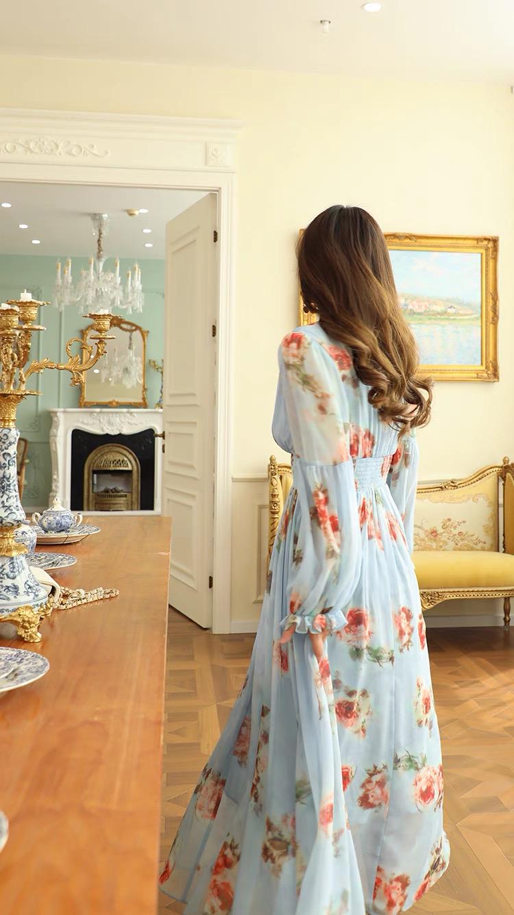 Romantic Vintage-Inspired Floral Maxi Dress - Light Blue Chiffon, Flowy & Elegant Gown