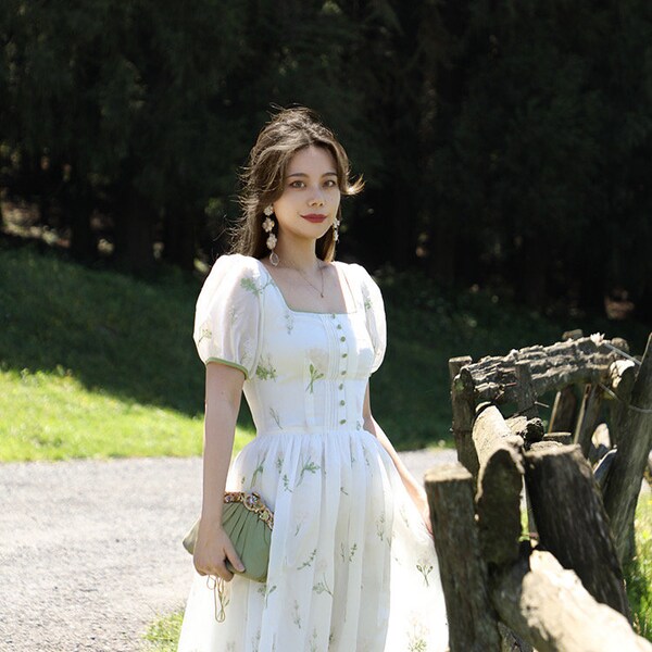 Mr  Water New York Tencel, Embroidery Retro White Dress. Square/V Neck