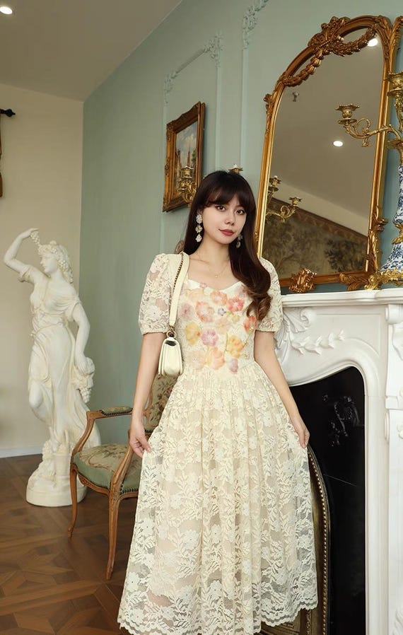 Romantic Lace Midi Dress With 3D Floral Bodice Vintage Puff