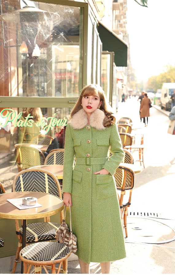 Mr. Water Women's Winter Coat, Retro Style Coat, 80% Wool. Green Color, Fur  Collar, Removable. Wool Coat With Pockets, Belt 