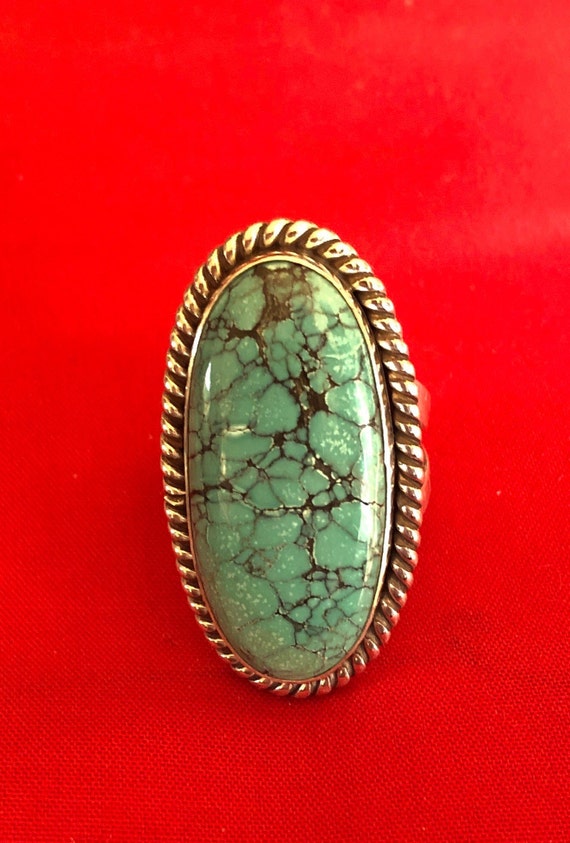 A large and old turquoise and silver ring - image 5