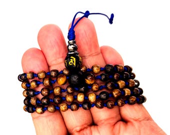 Old used small beads mala/Yak Bone/ Prayer Beads: black jade  guru bead.