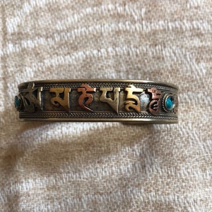 Tibetan mantra bracelet