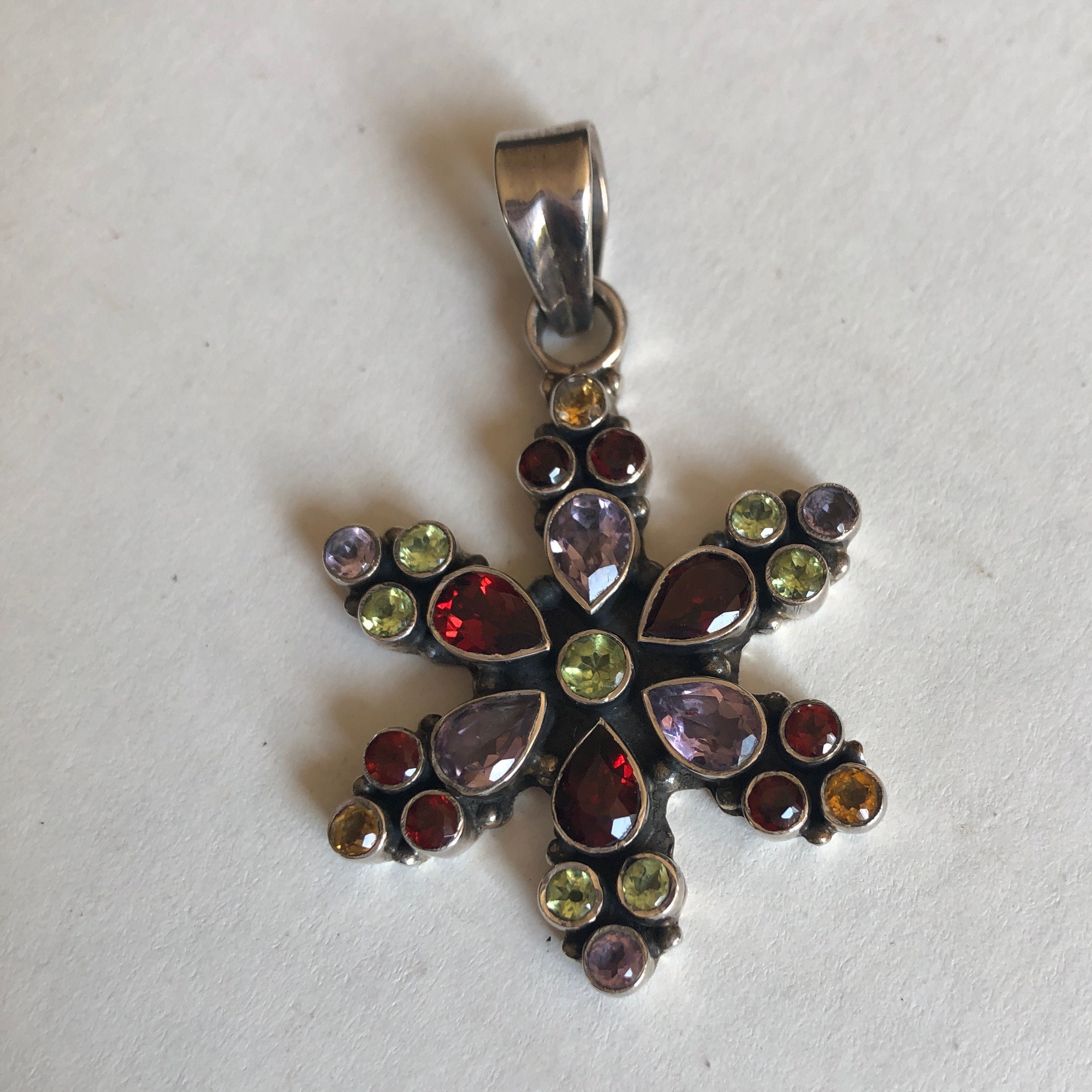 Pendentif Vintage En Argent Avec Péridot, Grenat, Citrine Et Améthyste - Cadeau Noël (occasion)