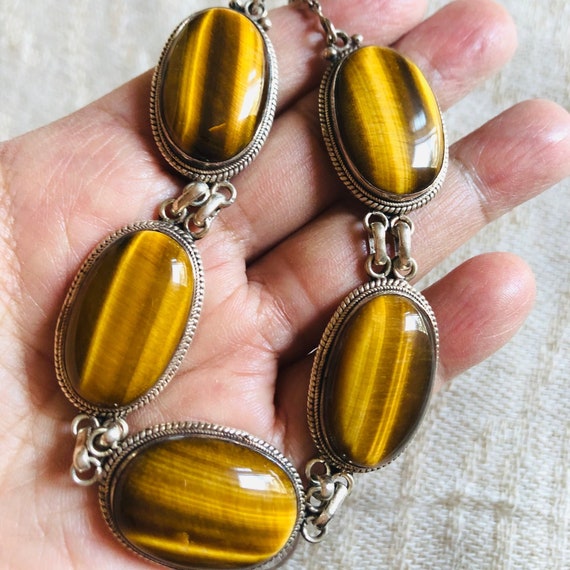Large and Beautiful Tiger eye and silver necklace - image 4