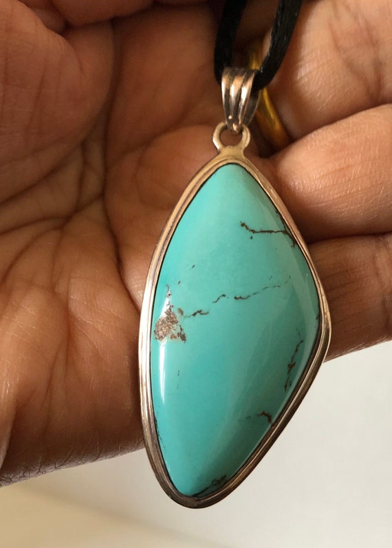 Tibetan silver and turquoise pendant - image 3