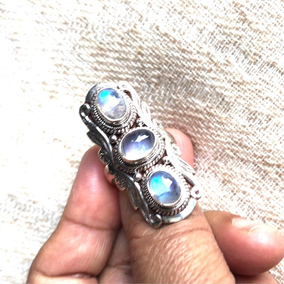 ハンドメイド レインボームーンストーン シルバーリング：チベット
