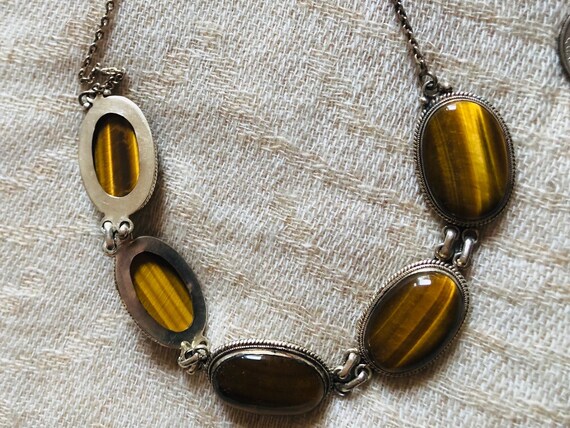 Large and Beautiful Tiger eye and silver necklace - image 6