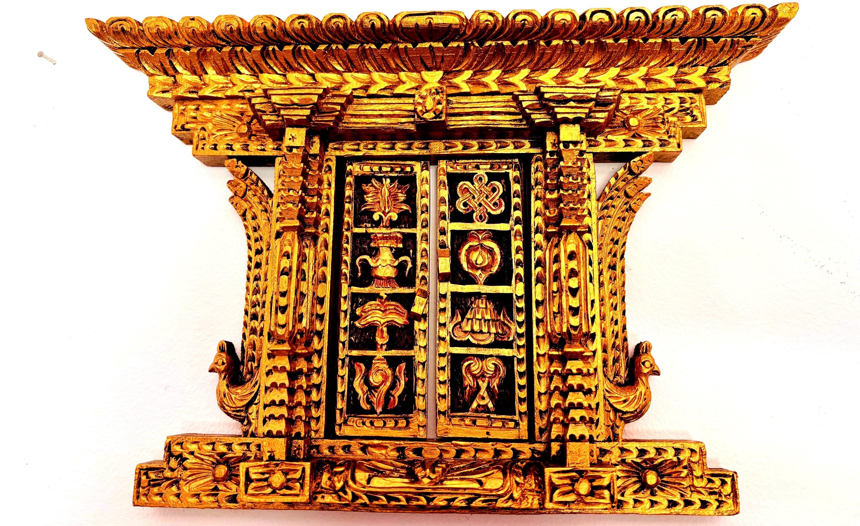 手彫りの木製黄金寺院窓 - ネパールの職人技 - Etsy 日本