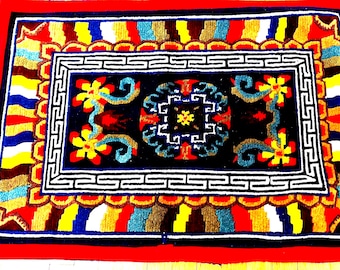 Hand Knotted Tibetan Wool Rug: Lotus & Rainbow Design