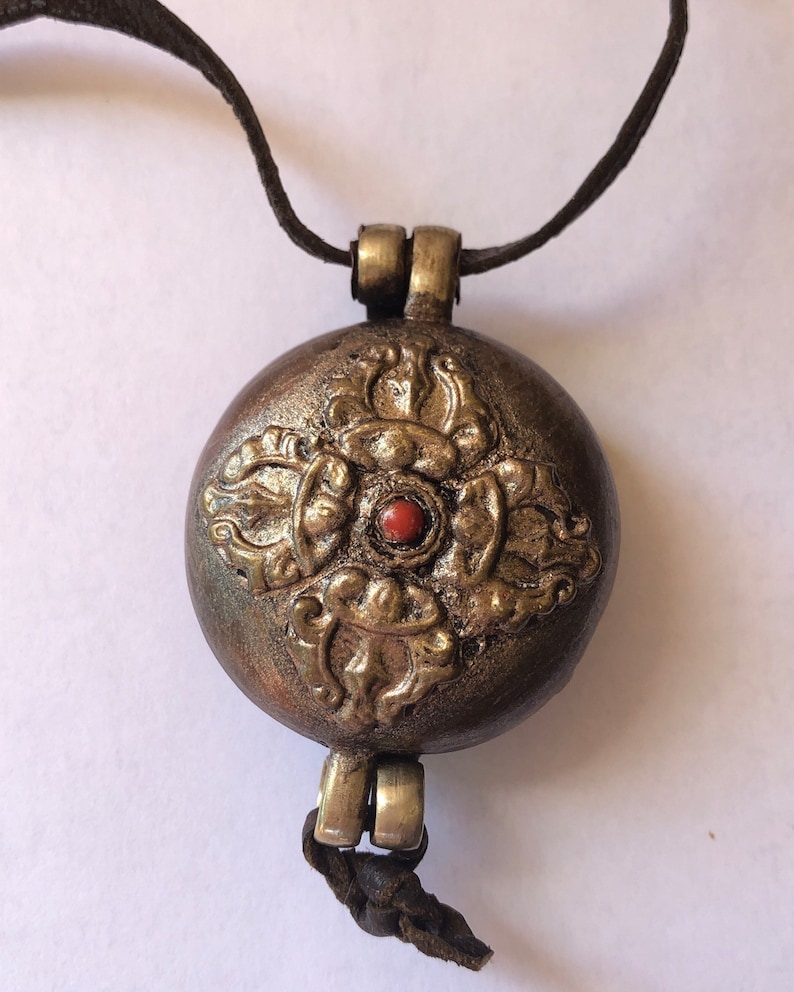Copper Amulet Tibetan Amulets Box, Copper Hand Made. Pendant, Amulet Storage ...