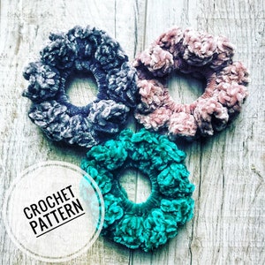 PATTERN The Cyndi Scrunchie DIGITAL DOWNLOAD, Velvet Crochet Scrunchie Pattern image 1