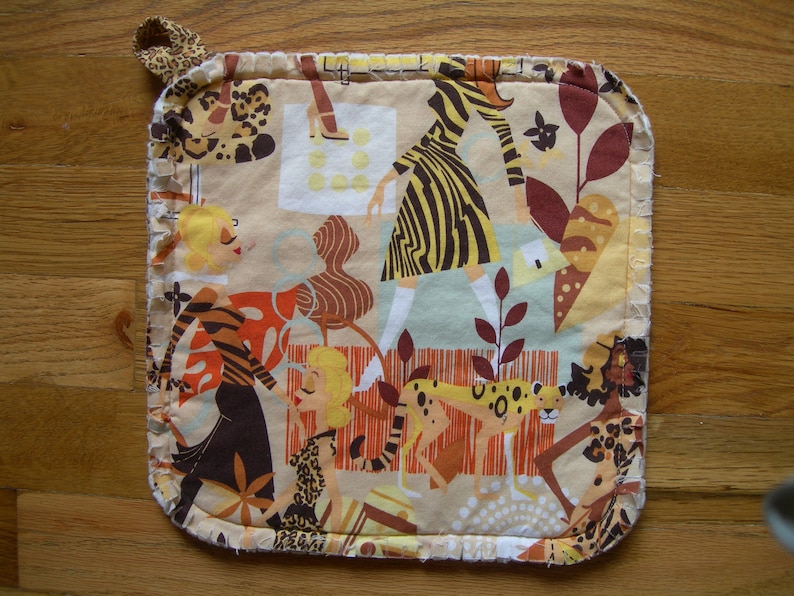 Urban Jungle 10 x 10 MICROWAVEABLE potato wrap A.Henry chic fabric unisex gift multipurpose quilted cotton potholder HOT PAD