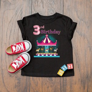 Cute Carousel 3 Shirt 3rd Carousel Birthday Theme Party Carousel Shirt Fantasy Carousel Pink Short sleeve kids t-shirt