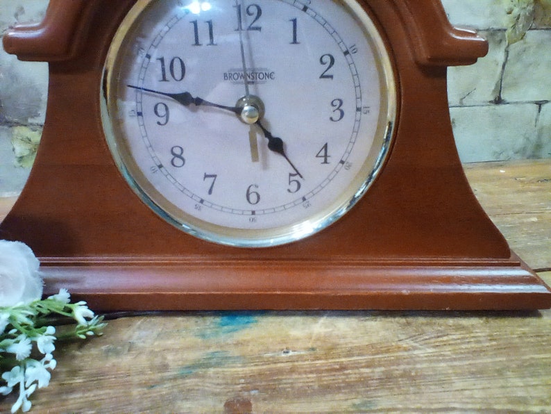 Vintage Brownstone Solid Pine Mantel Clock With a Large Face Etsy
