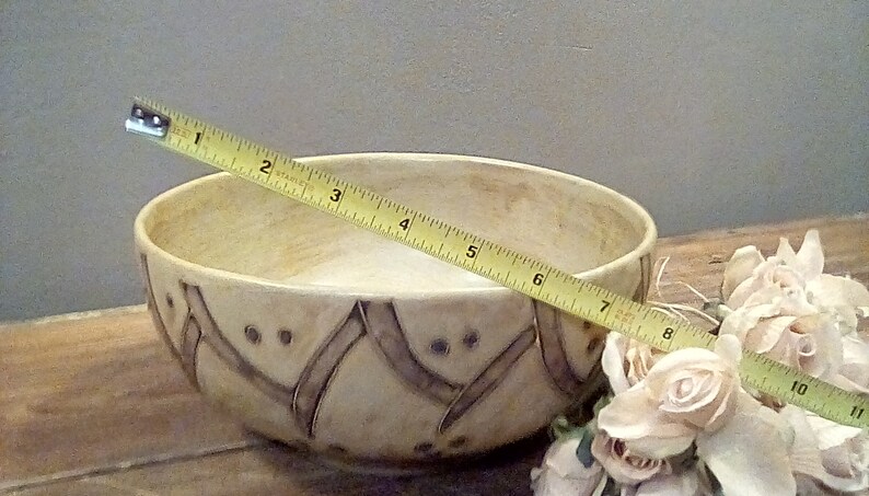 9 X 9 X 4 Inch Bowl Grapevine Pattern Vintage Mara Pottery Mara Grimaldi Beige With Darker Vines and Grapes Stoneware Made in Mexico