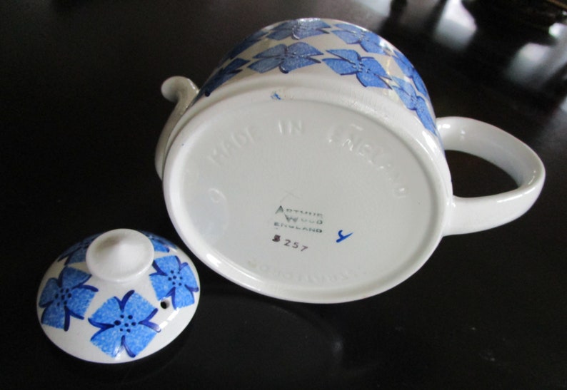 Made in Stratford England Mid Century Modern Design with Blue Fowers Arthur Wood Teapot