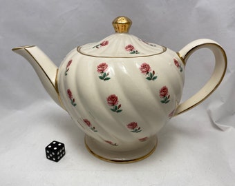 Vintage Sadler Rose Teapot, Gold Trim, Made in England