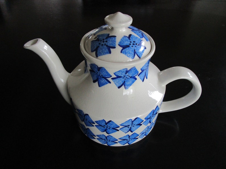 Made in Stratford England Mid Century Modern Design with Blue Fowers Arthur Wood Teapot