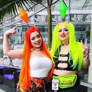 ENORME diadema LED Plumbob de Los Sims / Diadema Plumbob de tamaño real con luces de estado de ánimo / Sombrero de disfraz de Los Sims / Cosplay de Los Sims / Traje de Halloween para la Comic Con