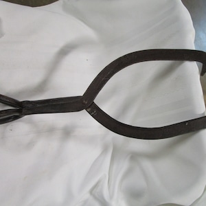 Vintage Primitive Iron Large Hay Grabber Ice Hand Tong