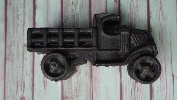 cast iron tonka trucks