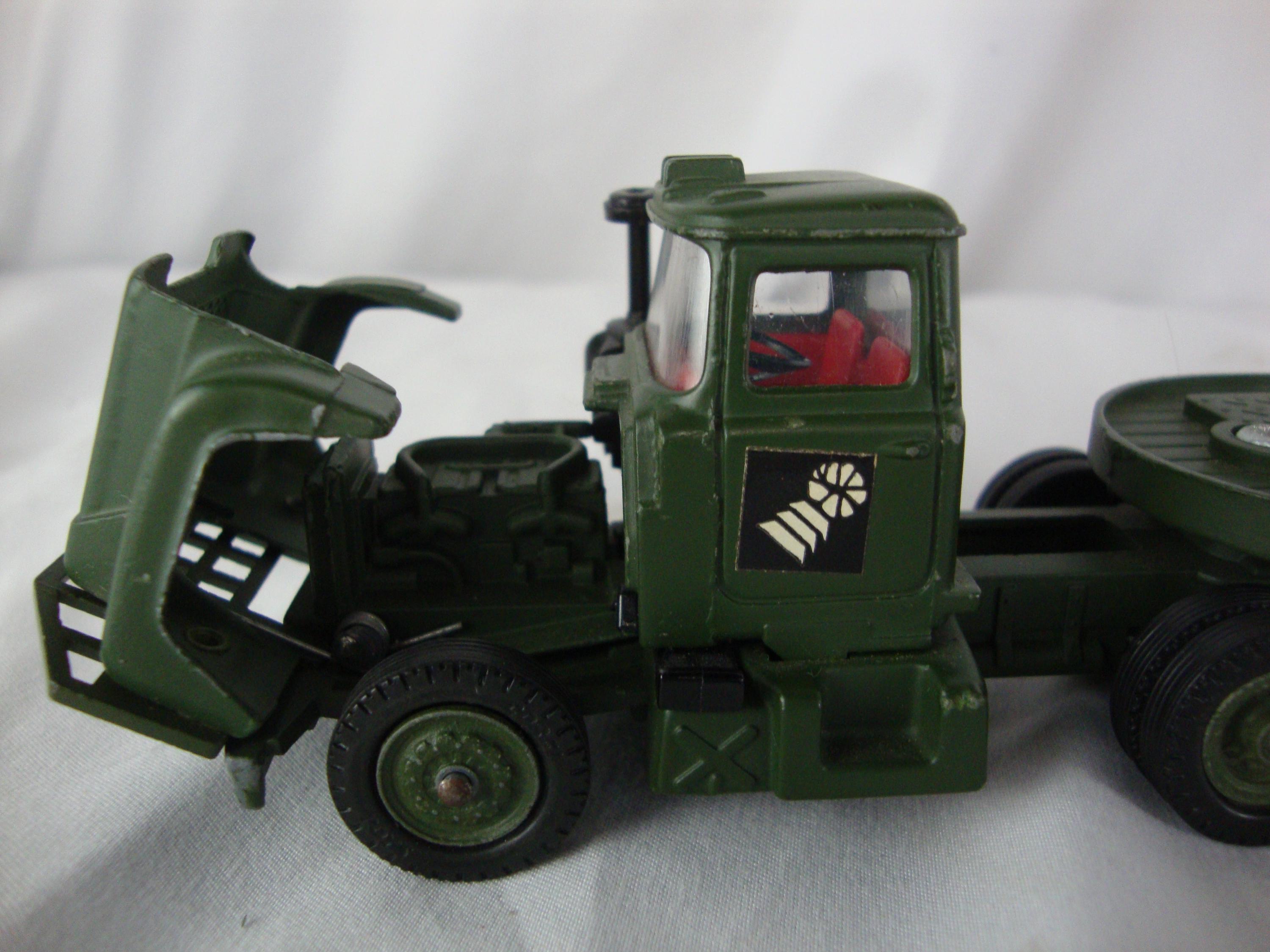 ミニカー CORGI MAJAR MACK TRUCK Vintage Corgi Major Great Britain Military Green Diecast Metal