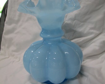 Vintage Fenton Blue Melon Ruffled Edge Vase