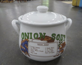 Vintage Midwestern Home Onion Soup Pot