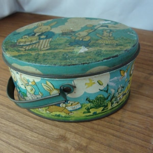 Vintage TinDeco Peter Rabbit on Parade Hinged Oval Trinket Box