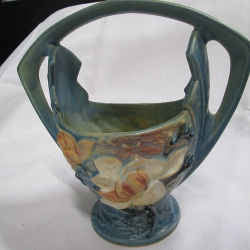 Vintage Roseville Pottery 383-7 shops Blue Magnolia Handled Basket