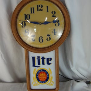 Vintage Lighted Beer Clock - Etsy